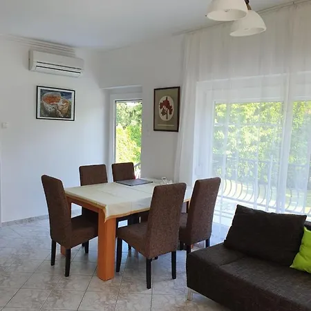Levente Apartment